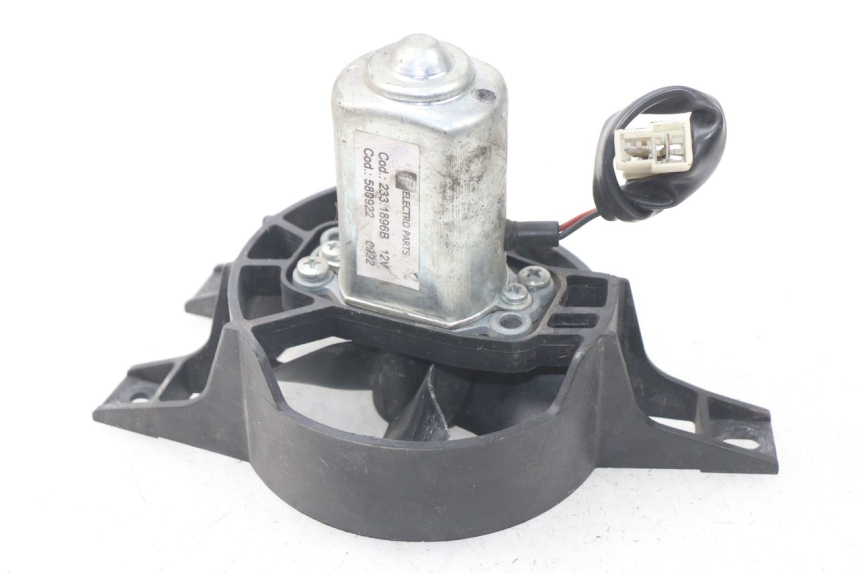 photo de VENTILATOR PIAGGIO X9 125 (2000 - 2003) - Detailansicht des Bauteils