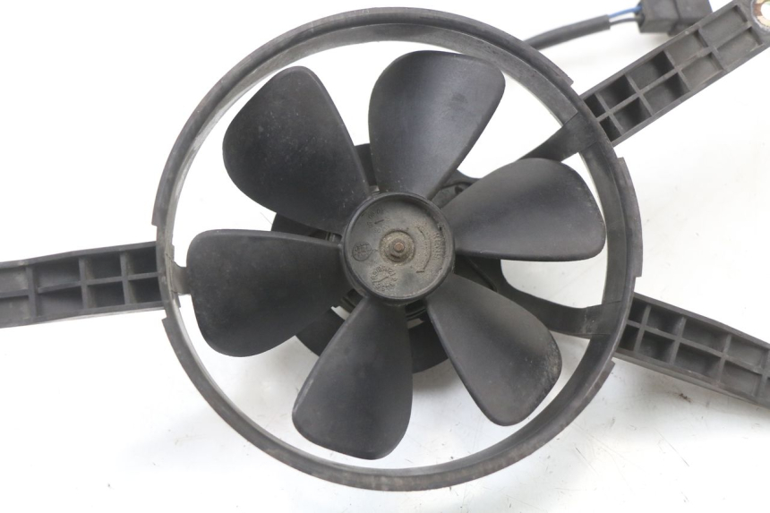 photo de VENTILATOR KYMCO XCITING 250 (2006 - 2009) - Detailansicht des Bauteils