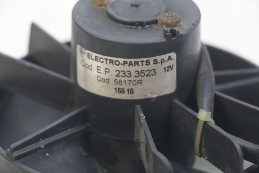 photo de LüFTER PIAGGIO XEVO - X EVO 125 (2007 - 2017) - Detailansicht des Bauteils