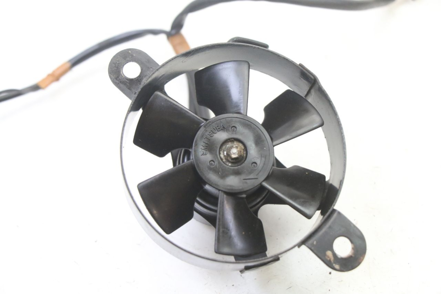 photo de VENTILATOR HONDA XLV VARADERO 125 (2000 - 2006) - Detailansicht des Bauteils