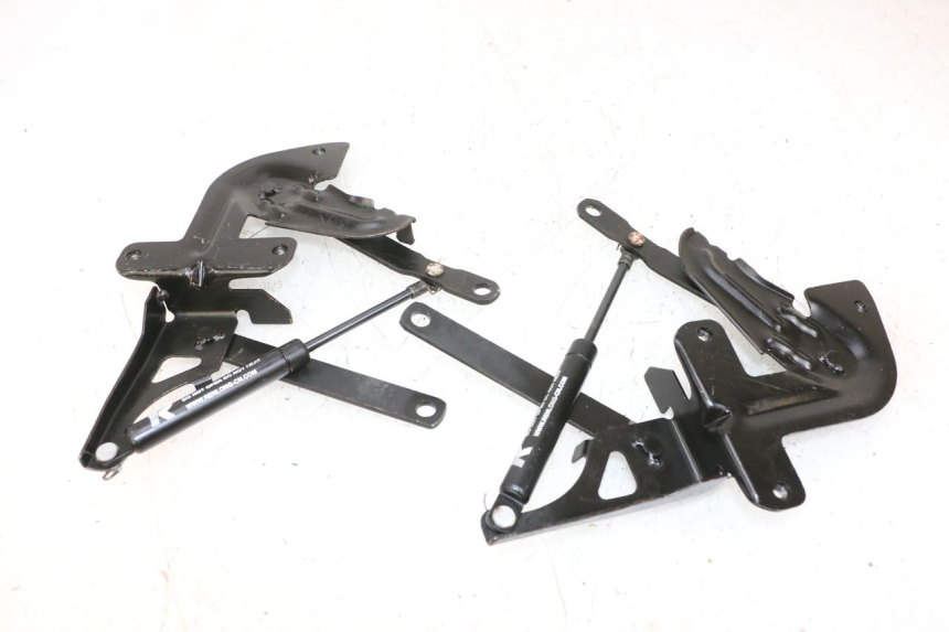 photo de FEDERBEIN HELMFACH JM MOTORS GTS 125 (2015 - 2019) - Gesamtansicht des Produkts