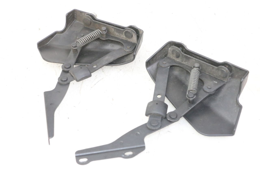 photo de FEDERBEIN HELMFACH PIAGGIO MP3 LT 300 (2010 - 2016) - Zoom auf Gebrauchszustand