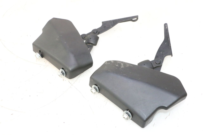 photo de FEDERBEIN HELMFACH PIAGGIO MP3 500 (2011 - 2015) - Detailansicht des Bauteils