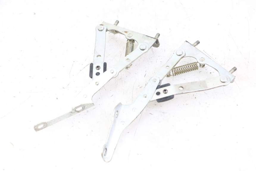 photo de FEDERBEIN HELMFACH PIAGGIO MP3 125 (2006 - 2014) - Hauptansicht