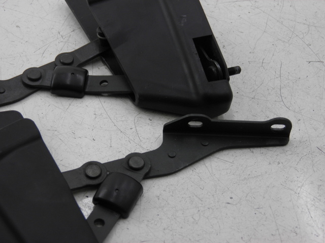 photo de FEDERBEIN HELMFACH PIAGGIO X8 STREET 125 (2006 - 2007) - Zoom auf Gebrauchszustand