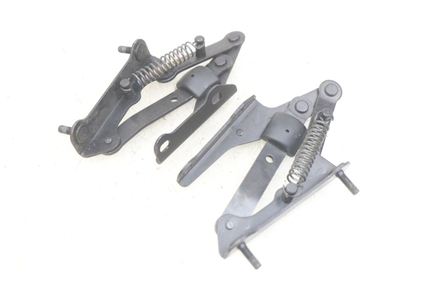 photo de KOFFERRAUMDÄMPFER PIAGGIO XEVO - X EVO 125 (2007 - 2017) - Detailansicht des Bauteils