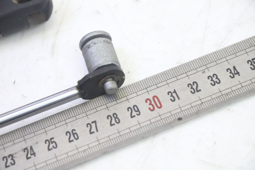 photo de FEDERBEIN SITZ QUADRO 4 4D 350 (2015 - 2018) - Details der Befestigungspunkte