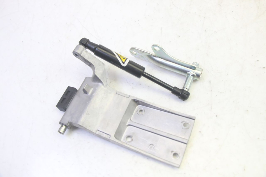 photo de FEDERBEIN SITZ YAMAHA TRICITY 300 (2020 - 2024) - Hauptansicht