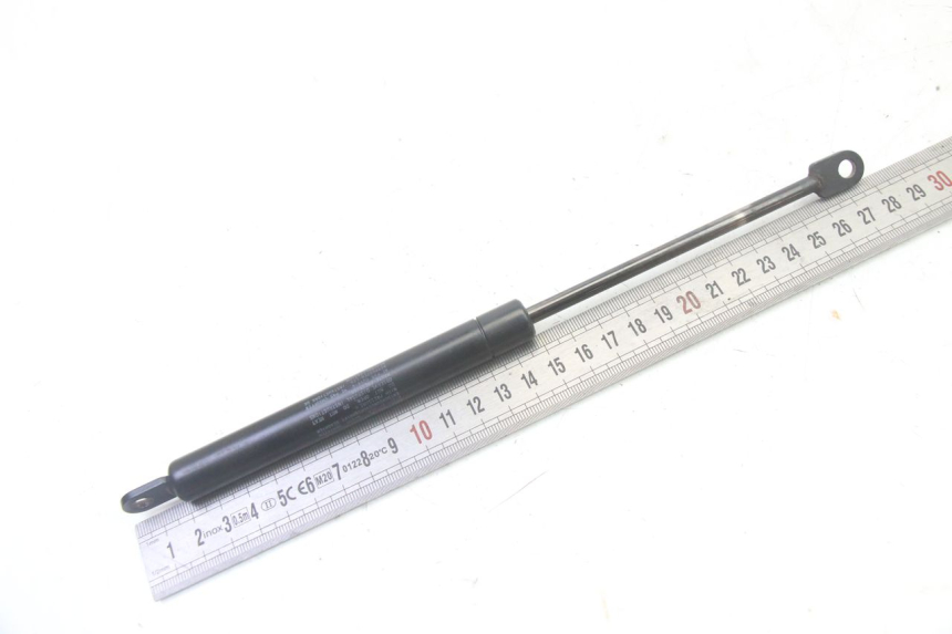 photo de SITZFEDER PIAGGIO X9 EVOLUTION 125 (2003 - 2007) - Technische Nahaufnahme