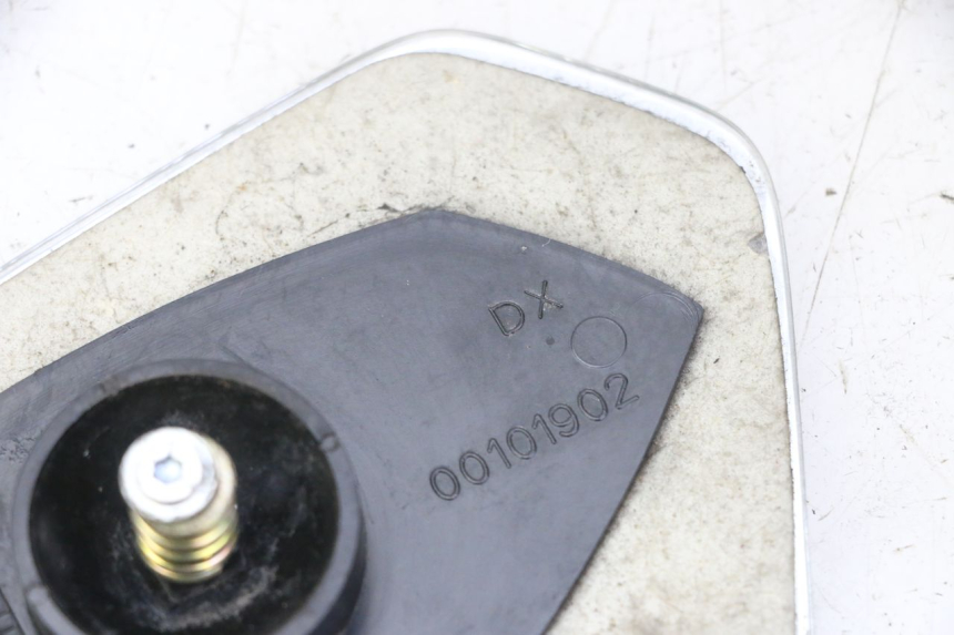 photo de GLASSPIEGEL RECHT PIAGGIO X9 EVOLUTION 125 (2003 - 2007) - Zoom auf Gebrauchszustand