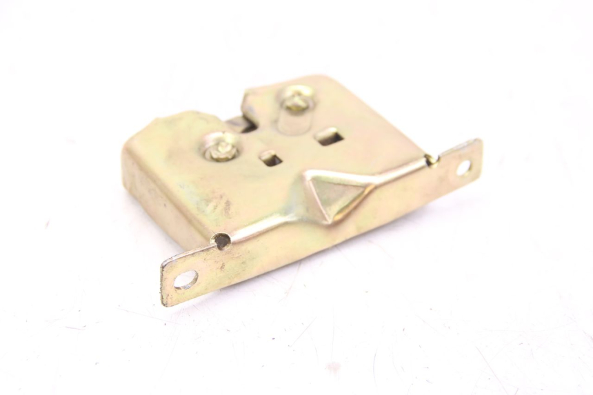 photo de SITZVERRIEGELUNG KEEWAY F-ACT FACT 50 (2006 - 2011) - Hauptansicht