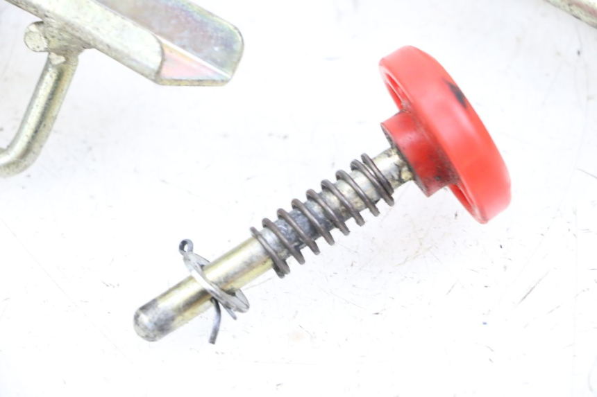 photo de SATTEL SCHLOSS HYOSUNG GTR 125 (2006 - 2008) - Zoom auf Gebrauchszustand