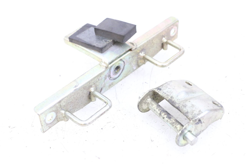 photo de SATTEL SCHLOSS HYOSUNG GTR 125 (2006 - 2008) - Technische Nahaufnahme