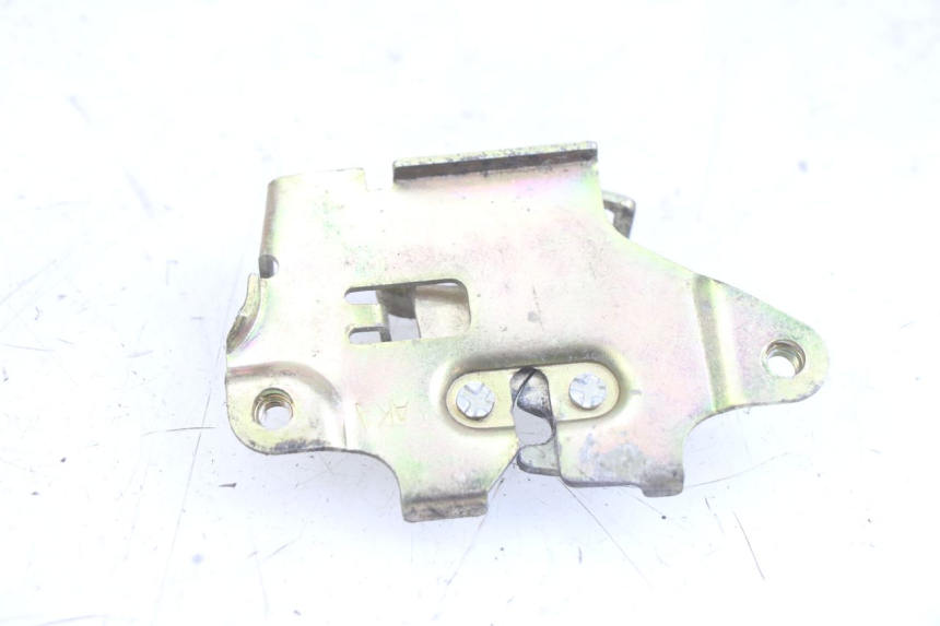 photo de SITZVERRIEGELUNG SYM ORBIT 2 TS 2T 50 (2011 - 2016) - Zoom auf Gebrauchszustand