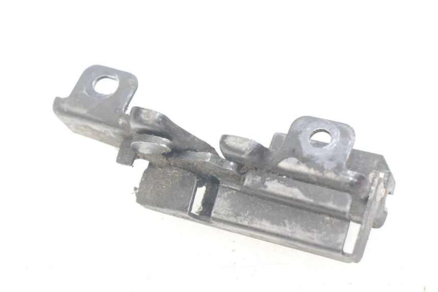 photo de VERRIEGELUNGSKLAPPE HONDA FES PANTHEON 2T 125 (1998 - 2002) - Hauptansicht