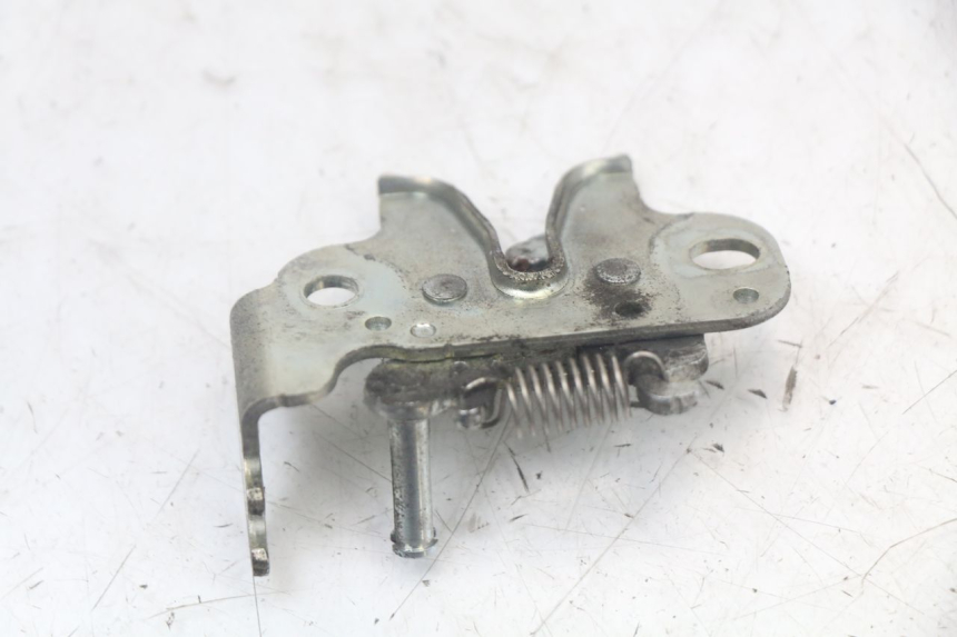 photo de VERRIEGELUNGSKLAPPE YAMAHA XMAX X-MAX ABS 125 (2017 - 2020) - Alternative Perspektive