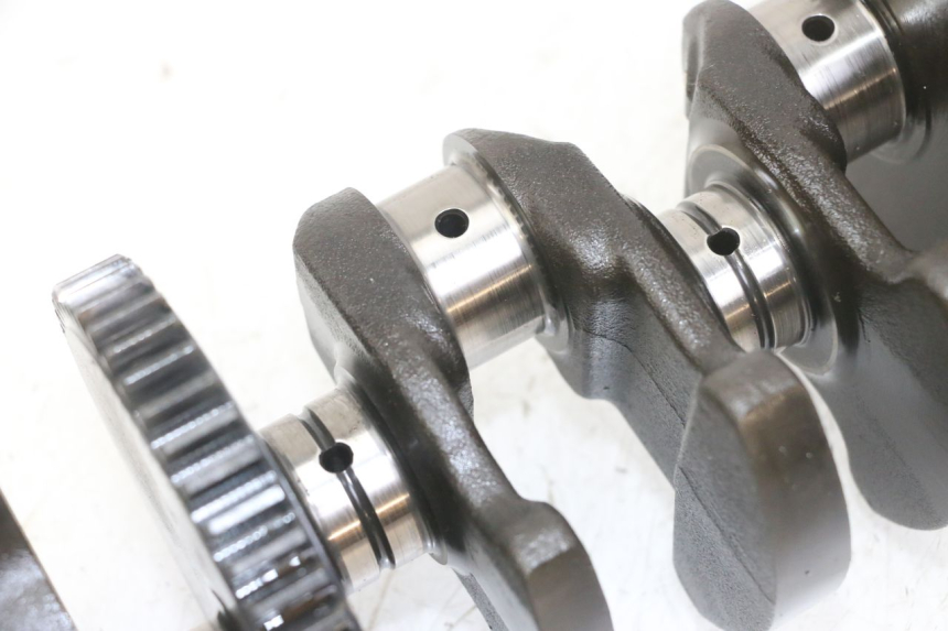 photo de KURBELWELLE HONDA CB R 1000 (2018 - 2023) - Hochauflösende Nahaufnahme