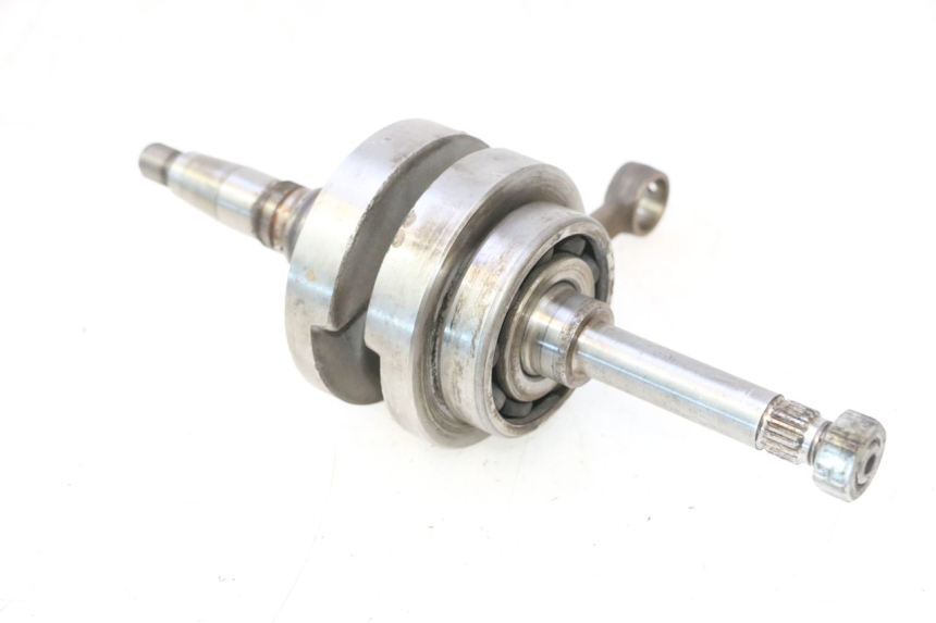 photo de KURBELWELLE HONDA FES PANTHEON 2T 125 (1998 - 2002) - Alternative Perspektive