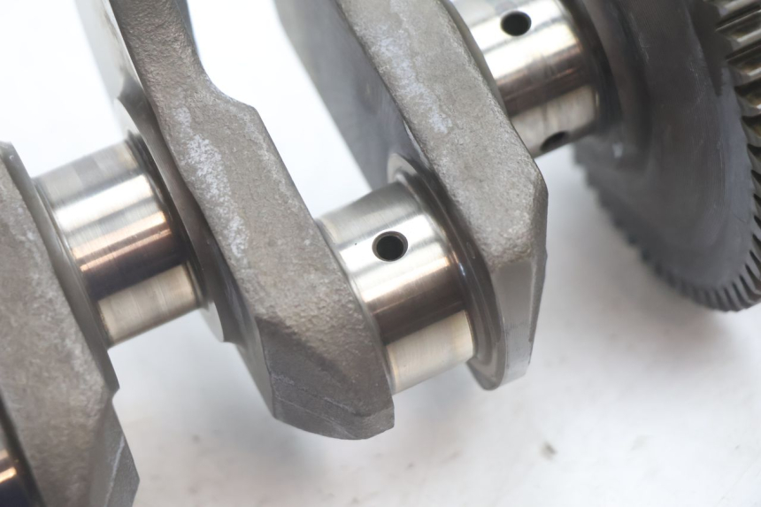 photo de KURBELWELLE YAMAHA FJR 1300 (2001 - 2005) - Details der Befestigungspunkte