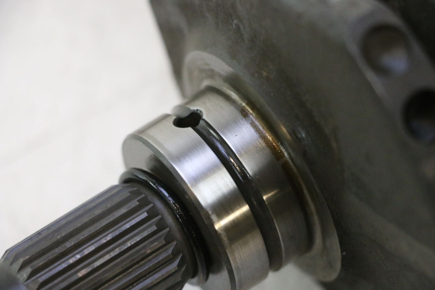 photo de KURBELWELLE HONDA FJS SILVER WING SILVERWING 400 (2005 - 2008) - Details der Befestigungspunkte