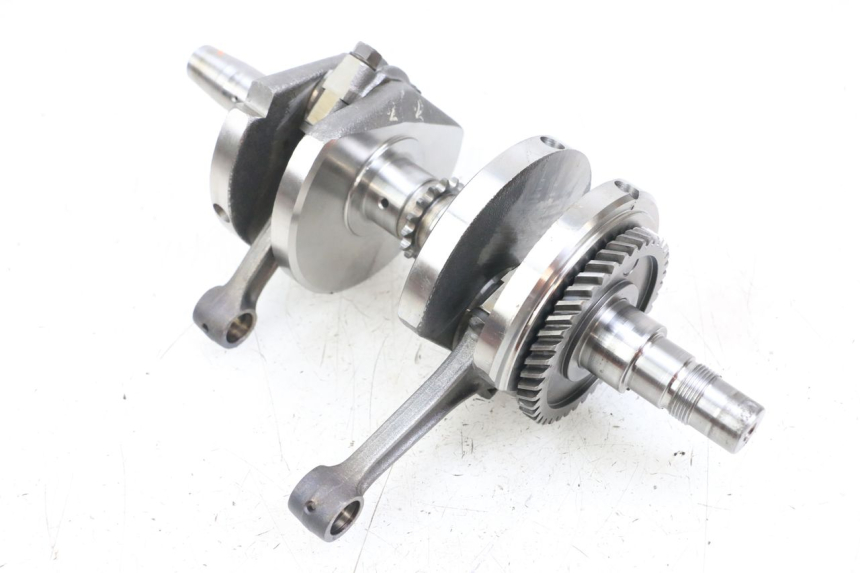 photo de KURBELWELLE SUZUKI GSX E 250 (1982 - 1983) - Weitere Ansicht des Artikels