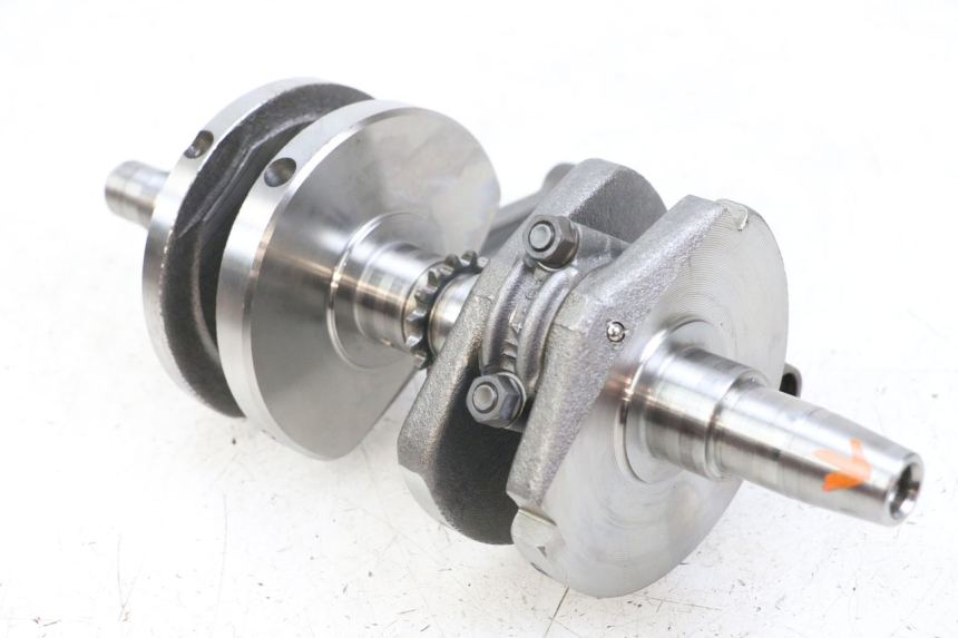 photo de KURBELWELLE SUZUKI GSX E 250 (1982 - 1983) - Details der Befestigungspunkte