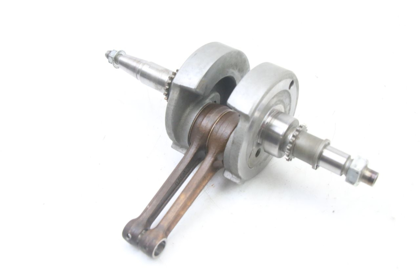 photo de KURBELWELLE HYOSUNG GTR 125 (2006 - 2008) - Alternative Perspektive