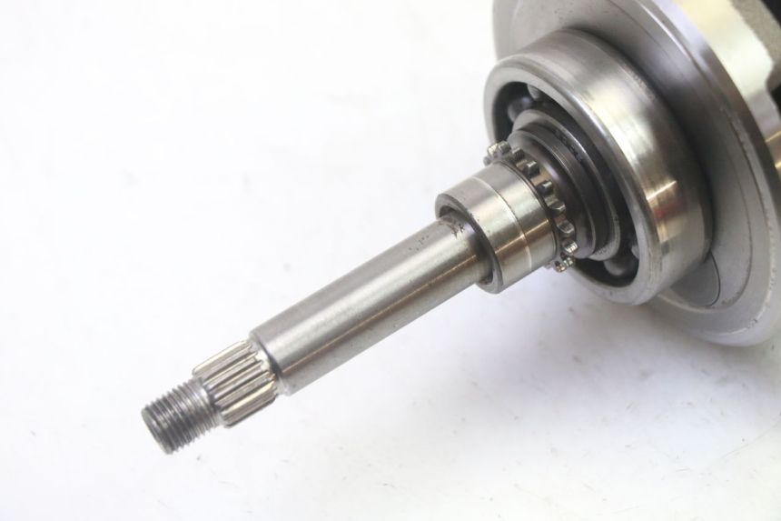 photo de KURBELWELLE DAELIM HISTORY 125 (2001 - 2002) - Zoom auf Gebrauchszustand