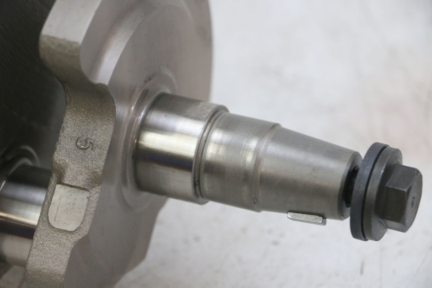 photo de KURBELWELLE YAMAHA MT-07 MT07 ABS 700 (2014 - 2017) - Details der Befestigungspunkte