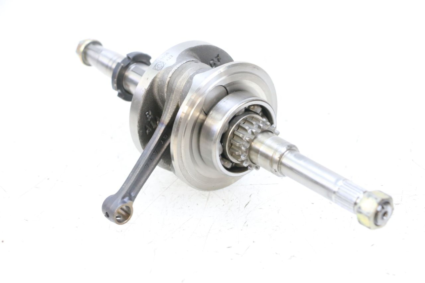 photo de KURBELWELLE SYM ORBIT III 3 4T 50 (2018 - 2021) - Details der Befestigungspunkte