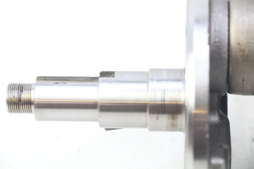 photo de KURBELWELLE SPY RACING F3 350 (2015 - 2022) - Weitere Ansicht des Artikels