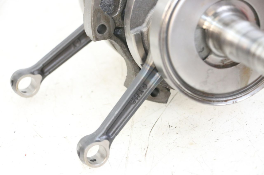 photo de KURBELWELLE REGAL RAPTOR RAXTER 2 125 (2007 - 2015) - Details der Befestigungspunkte