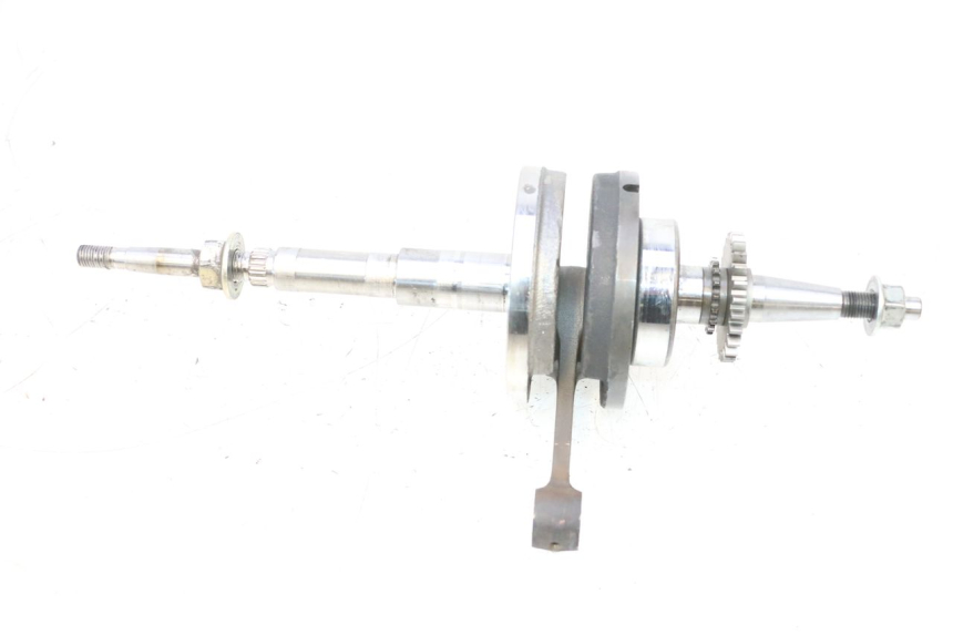 photo de KURBELWELLE PEUGEOT SATELIS COMPRESSOR K15 125 (2006 - 2009) - Charakteristische Merkmale