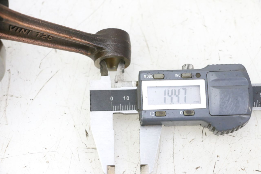 photo de KURBELWELLE PEUGEOT SATELIS 125 (2010 - 2012) - Detailansicht des Bauteils