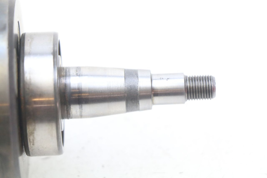 photo de KURBELWELLE DERBI SENDA 50 (2003 - 2005) - Details der Befestigungspunkte