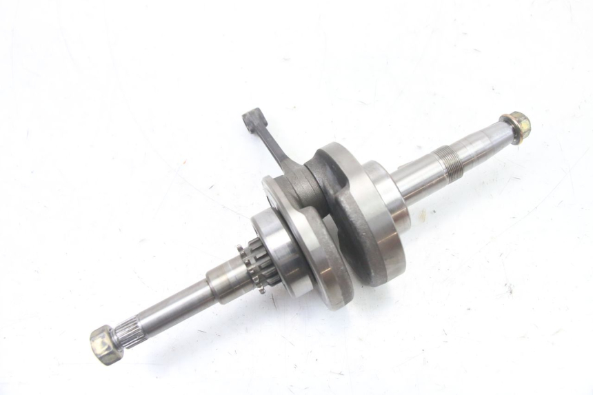 photo de KURBELWELLE SYM ORBIT III 3 4T 50 (2018 - 2021) - Details der Befestigungspunkte