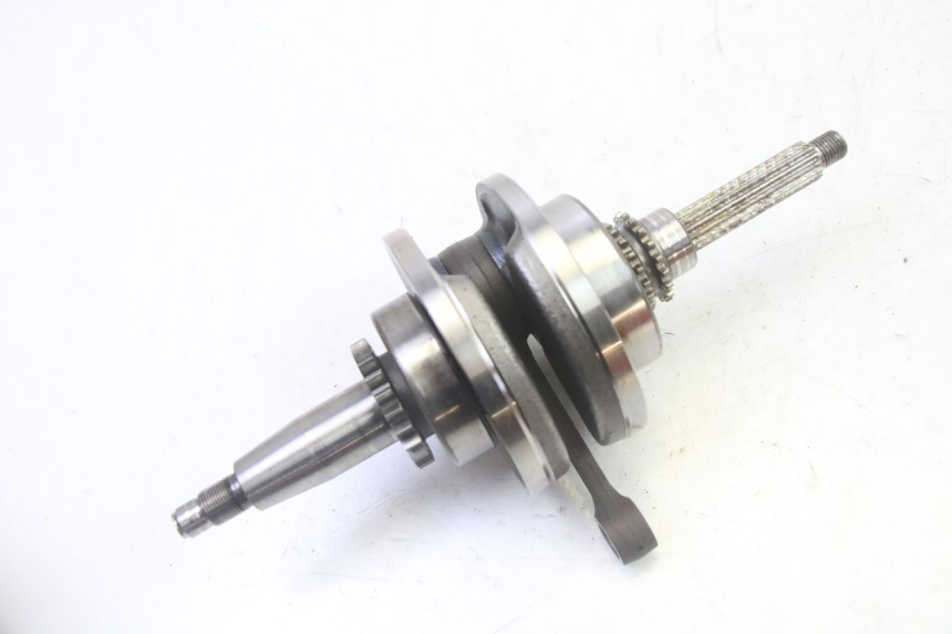 photo de KURBELWELLE YAMAHA X-CITY XCITY 125 (2007 - 2013) - Details der Befestigungspunkte