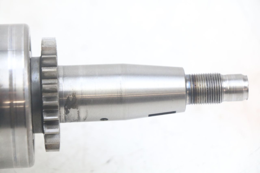 photo de KURBELWELLE YAMAHA XMAX X-MAX 125 (2006 - 2009) - Details der Befestigungspunkte