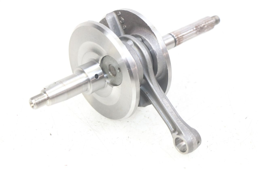 photo de KURBELWELLE PIAGGIO X8 125 (2004 - 2007) - Hauptansicht