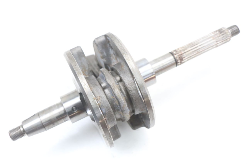 photo de KURBELWELLE PIAGGIO X8 125 (2004 - 2007) - Details der Befestigungspunkte