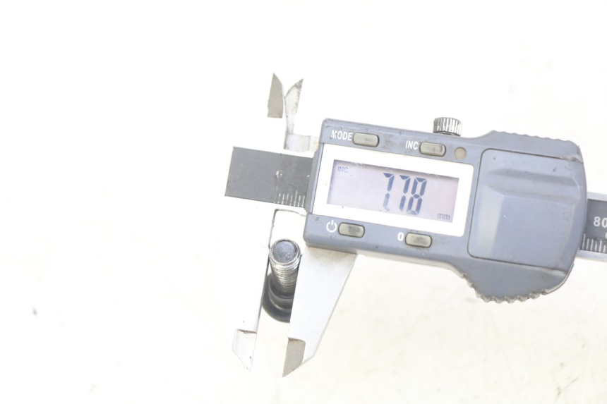 photo de BREMSSCHEIBENBOLZEN KYMCO AGILITY 4T 50 (2018 - 2022) - Detailansicht des Bauteils