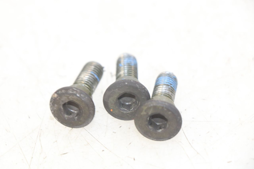 photo de BREMSSCHEIBENBEFESTIGUNGSSCHRAUBE KYMCO AGILITY NAKED RENOUVO 2T 50 (2011 - 2018) - Alternative Perspektive