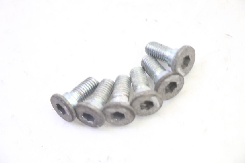 photo de BREMSSCHEIBENSCHRAUBE HYOSUNG GV AQUILA 125 (2000 - 2009) - Detailansicht des Bauteils