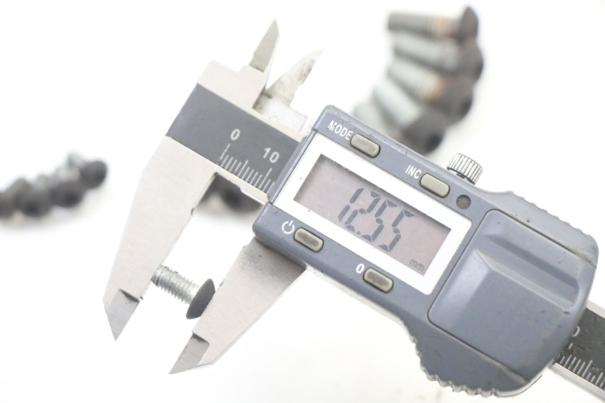 photo de BREMSSCHEIBENSCHRAUBE BMW C1 125 (2000 - 2003) - Geprüftes Gebrauchtteil