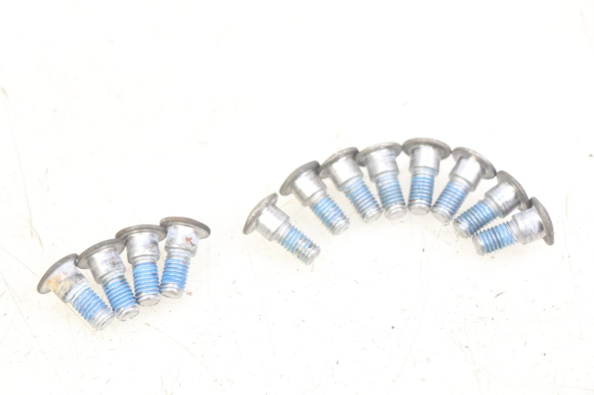 photo de BREMSSCHEIBENBEFESTIGUNGSSCHRAUBE SUZUKI BURGMAN 650 (2002 - 2004) - Hauptansicht