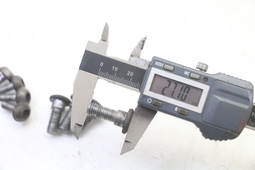 photo de BREMSSCHEIBENSCHRAUBE HONDA CBR RR FIREBLADE 900 (1992 - 1994) - Alternative Perspektive