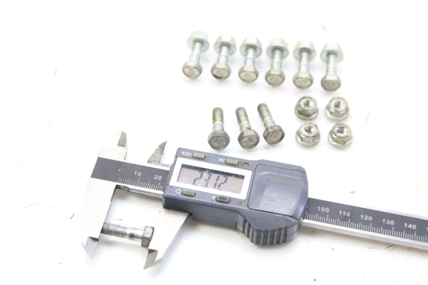 photo de BREMSSCHEIBENSCHRAUBE HONDA CRF 250 (2010 - 2013) - Detailansicht des Bauteils