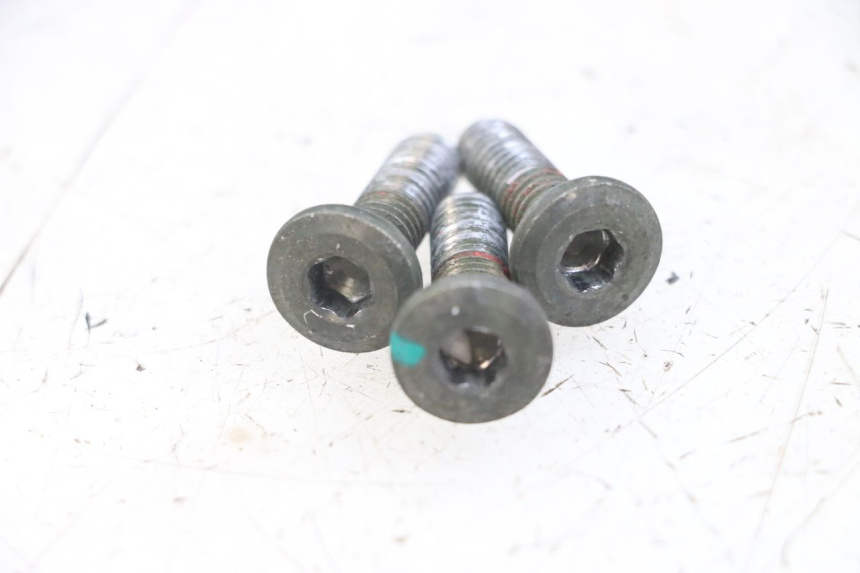 photo de BREMSSCHEIBENBEFESTIGUNGSSCHRAUBE SYM CROX 4T 50 (2016 - 2023) - Alternative Perspektive