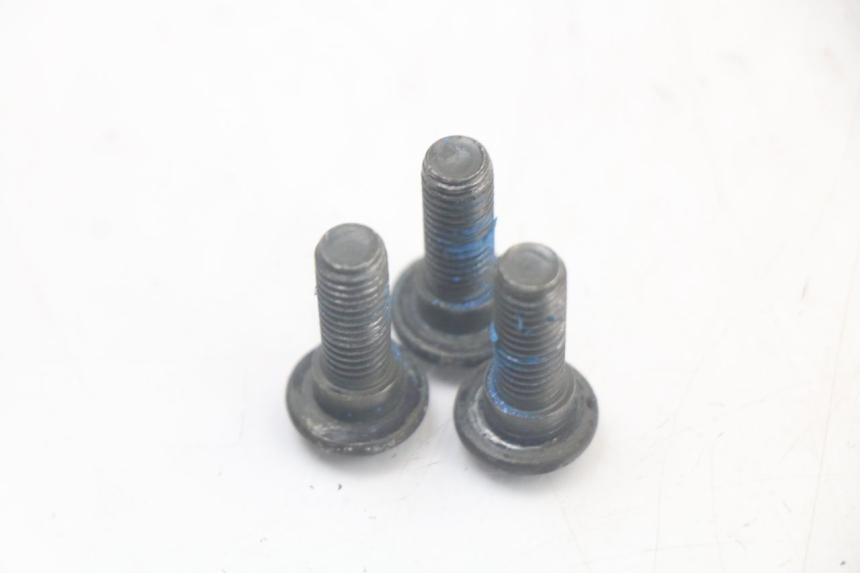 photo de BREMSSCHEIBENBEFESTIGUNGSSCHRAUBE SYM CROX 4T 50 (2016 - 2023) - Zoom auf Gebrauchszustand