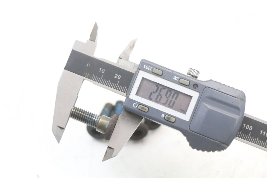 photo de BREMSSCHEIBENBEFESTIGUNGSSCHRAUBE KYMCO DINK 4T 50 (2007 - 2018) - Zoom auf Gebrauchszustand